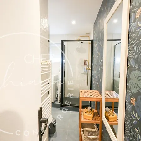 Apartment Bail Mobilite - Feel At In - Chic & Cozy