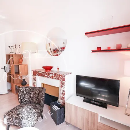 Bail Mobilite - Feel At In - Chic & Cozy Apartment Paris