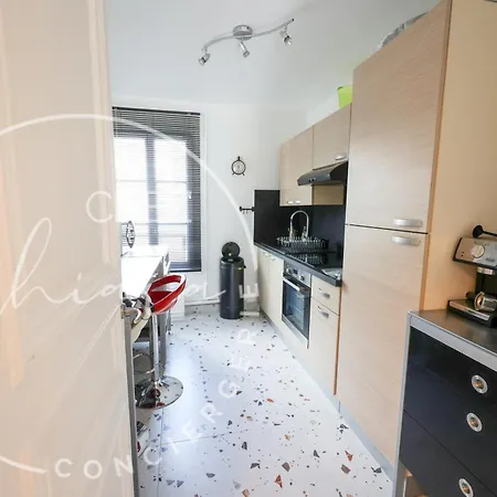 Bail Mobilite - Feel At In - Chic & Cozy Apartment Paris
